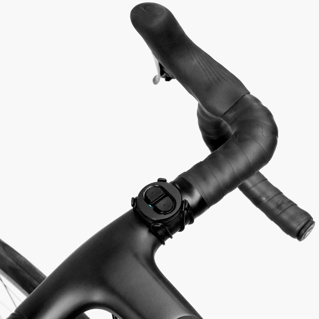 Wahoo KICKR CORE Zwift One Smart Trainer (w/Zwift Click + Cog v2)